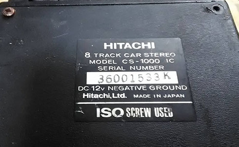 numero de serie d'un radio hitachi