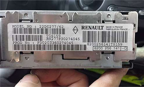 numero de serie d'un radio renault